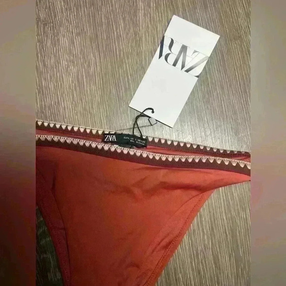 🔥🔥Zara contrast Bikini Bottom - Picture 5 of 8